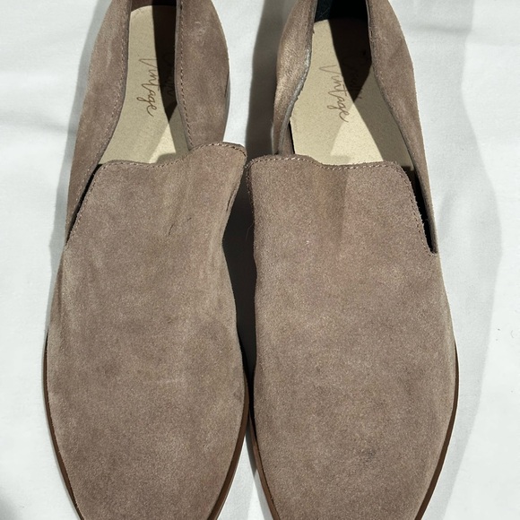Crown Other - Crown Vintage Suede Slip On Flats Loafers Tan Beige Women’s Size 9.5